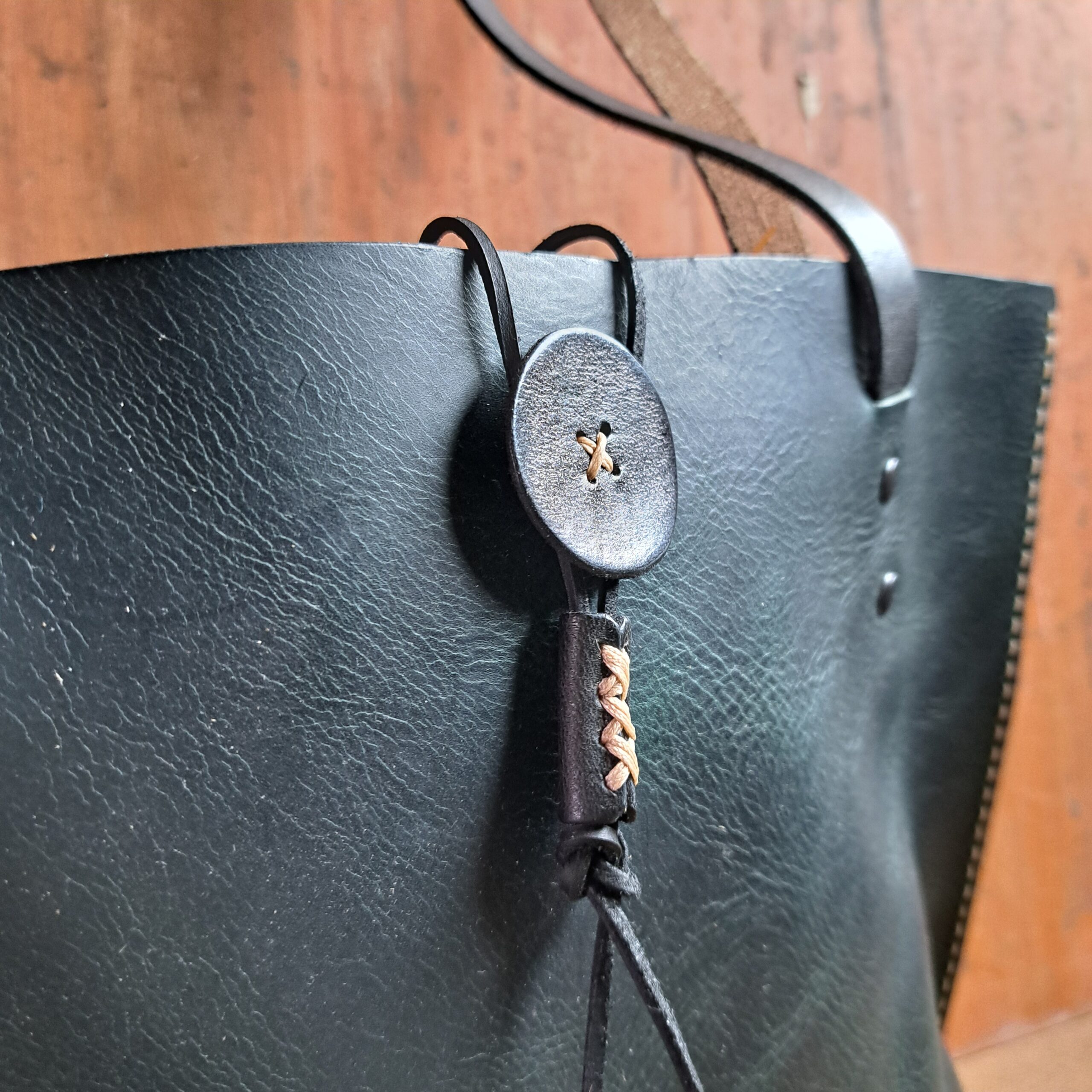 Blue Italian Leather Tote Bag - 34 cm wide x 30 cm tall - READY TO POST - Image 6